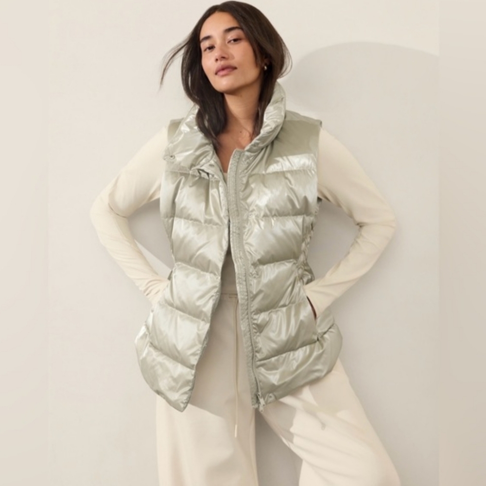 Athleta Goose Down Puffer Vest Like New